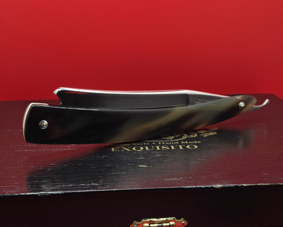 Vintage/Antique 15/16 Wade & Butcher Razor. For Barbers Use. Shave ready.