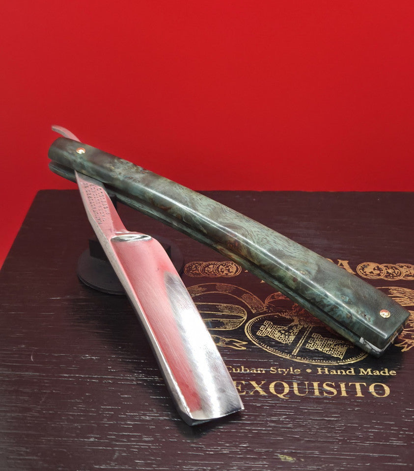 Vintage/Antique 3/4+ Wade & Butcher, Sheffield Straight Razor. Shave ready.