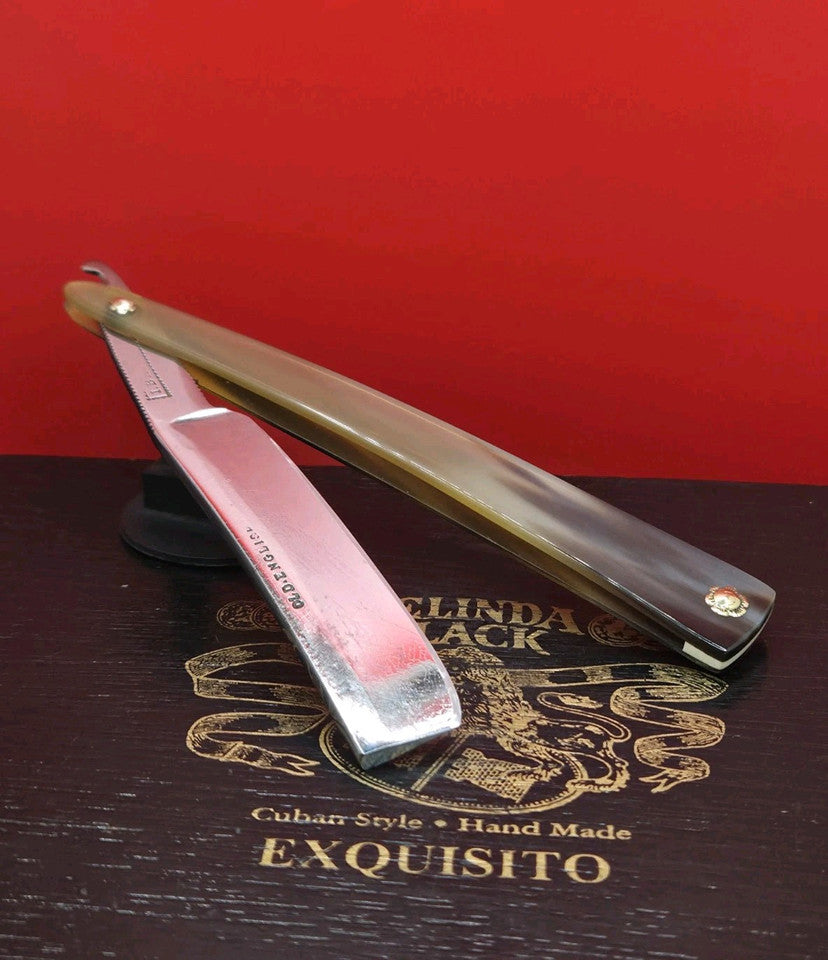 13/16 I.BARBER, STUB TAIL, Old English Razor. Shave ready
