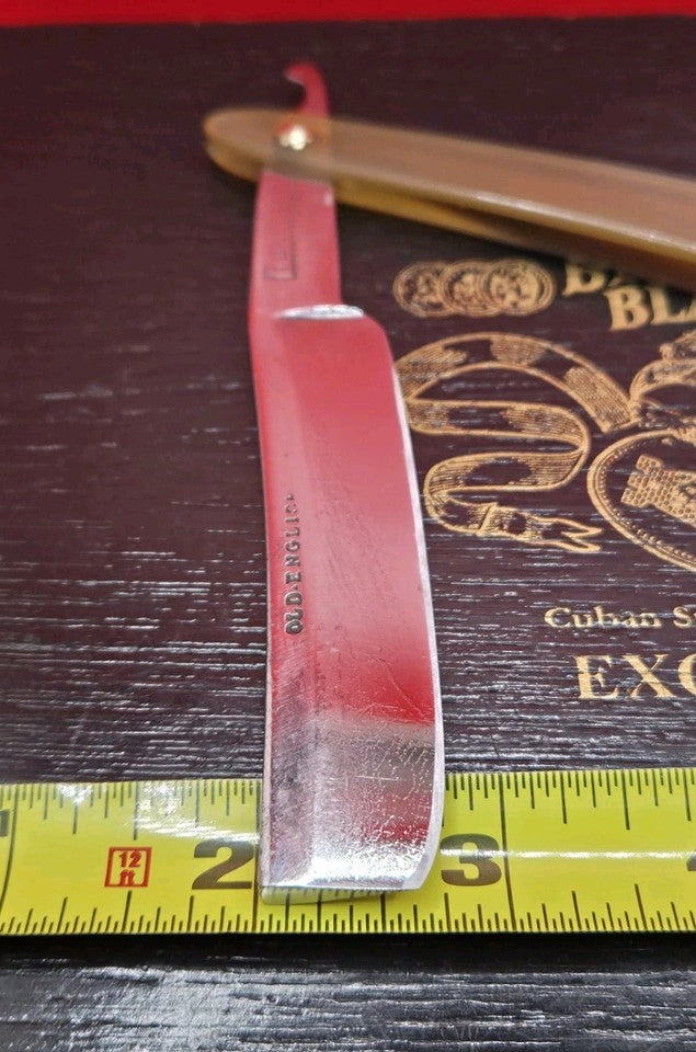 13/16 I.BARBER, STUB TAIL, Old English Razor. Shave ready