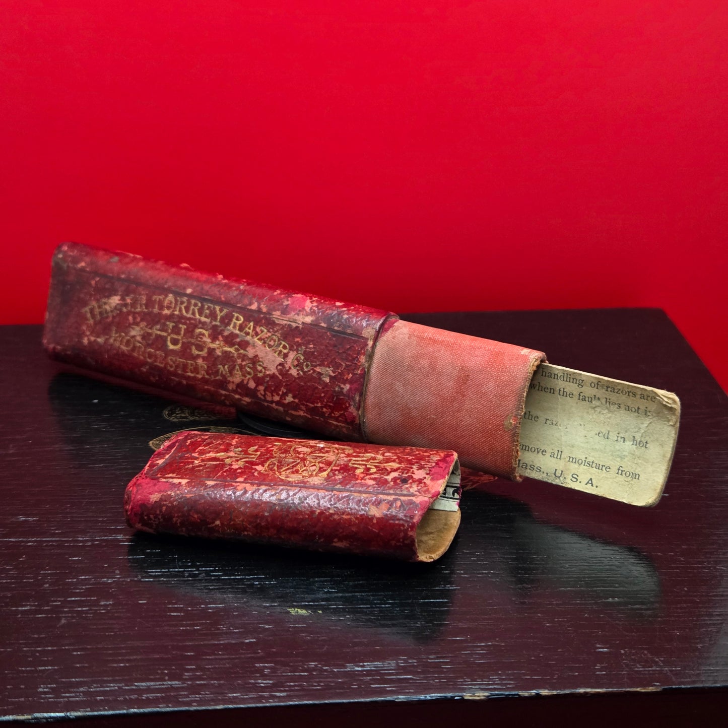 5/8 J.R. Torrey Co Razor W/ Case + Papers. Original. Shave Ready