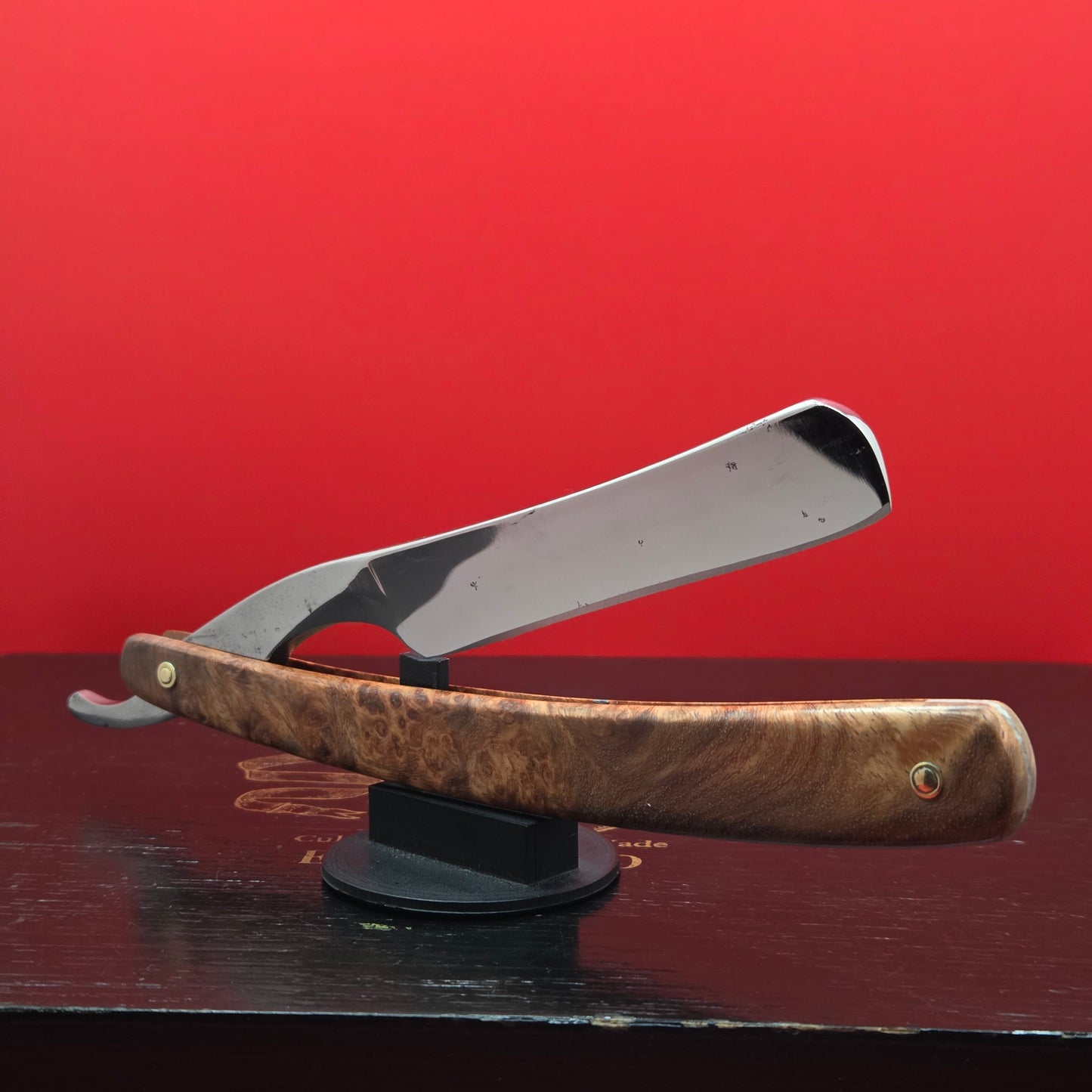 Vintage/Antique 9/16 Wade & Butcher, Sheffield Straight Razor. Shave ready.