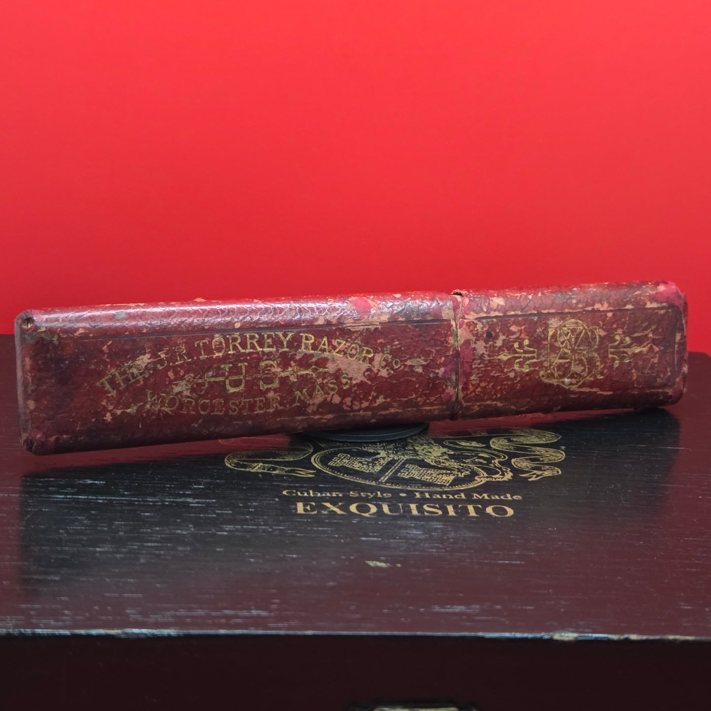 5/8 J.R. Torrey Co Razor W/ Case + Papers. Original. Shave Ready
