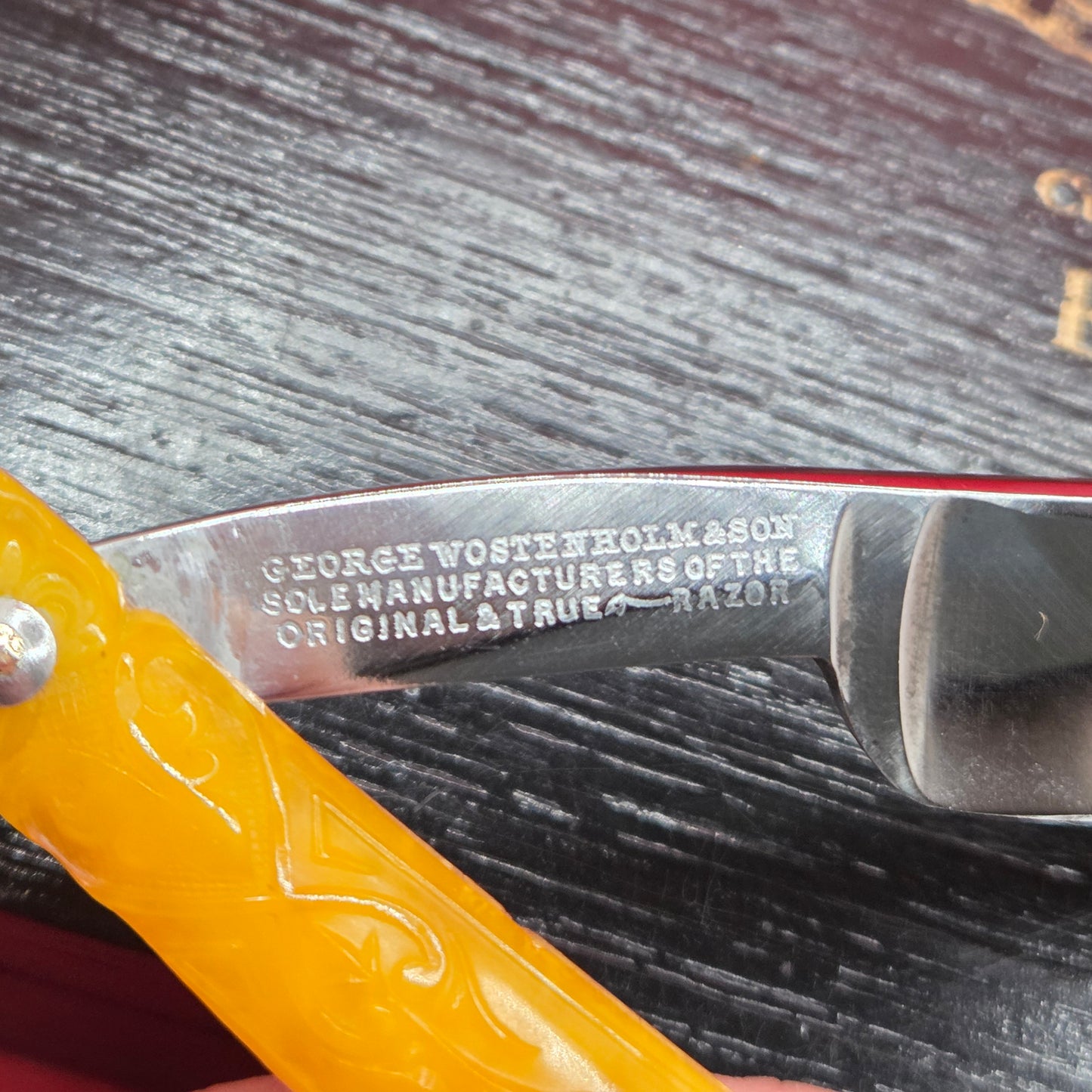 3/4 George Wostenholm, Pipe, Sheffield Razor. Shave ready.