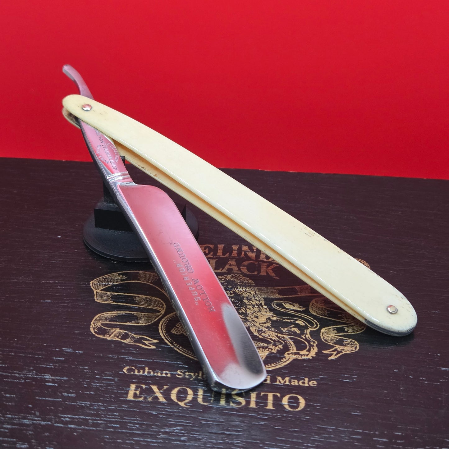11/16 John Wigfall & Co. Sheffield Razor. Restored. Shave Ready