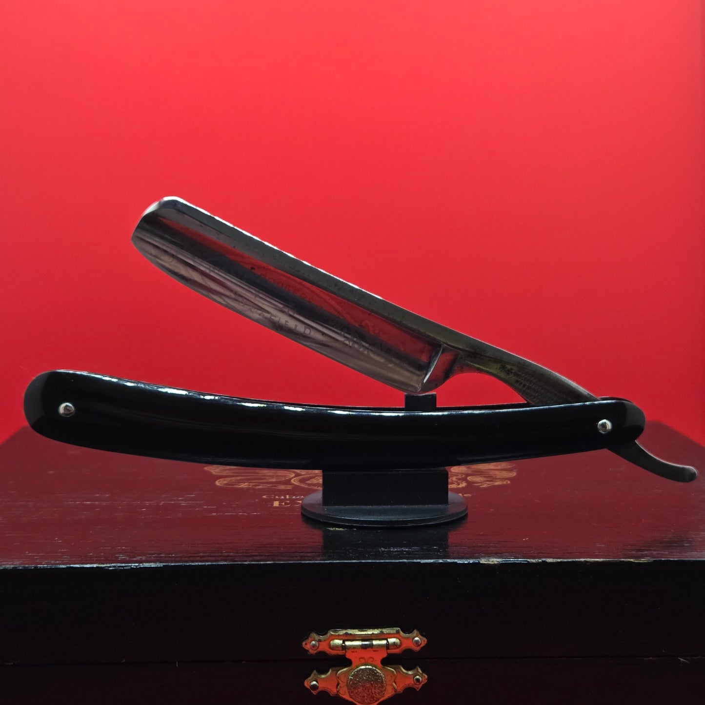 Vintage/Antique 13/16 Joseph Rodgers & Sons. Sheffield Razor. Read Description.