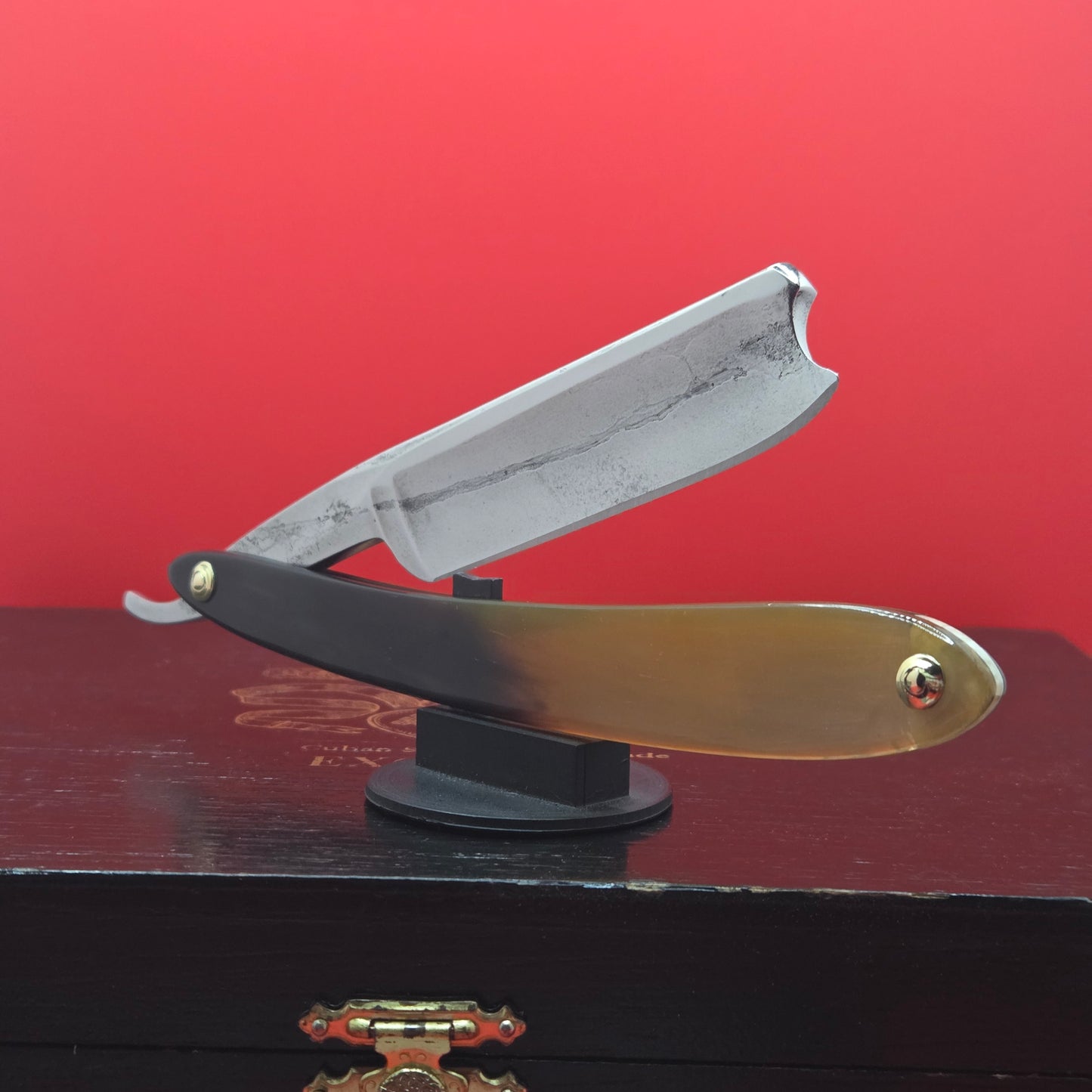 13/16+ Wade & Butcher, Sheffield Straight Razor. Shave ready.