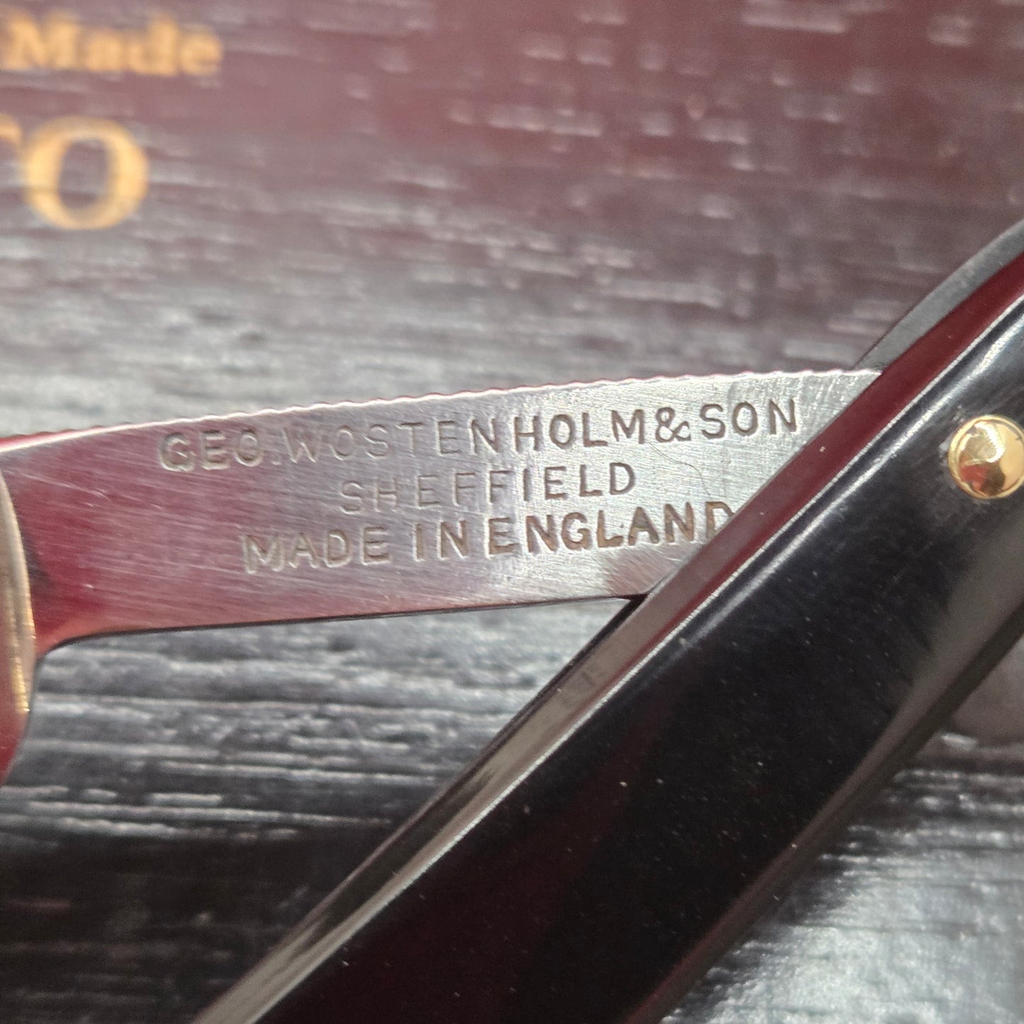 11/16 George Wostenholm, Pipe, Sheffield Razor. Shave ready.