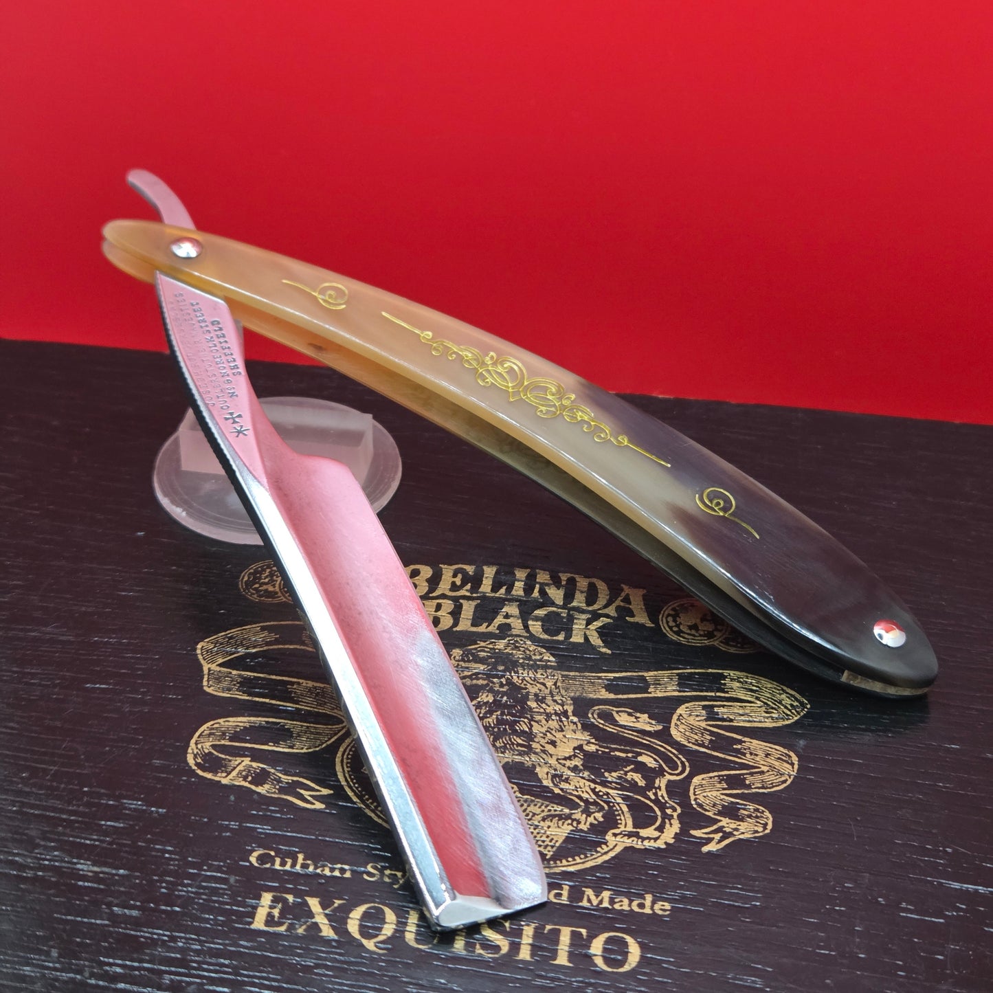 11/16 Joseph Rodgers & Sons, Sheffield Razor. Shave ready.