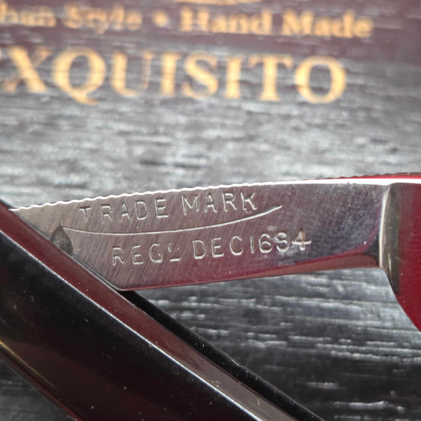11/16 George Wostenholm, Pipe, Sheffield Razor. Shave ready.