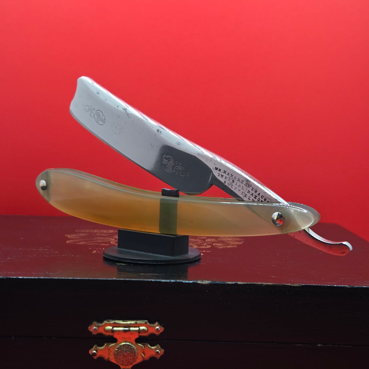 7/8 Wm Hargreaves & Co. Imperial Razor. Engraving. Shave ready