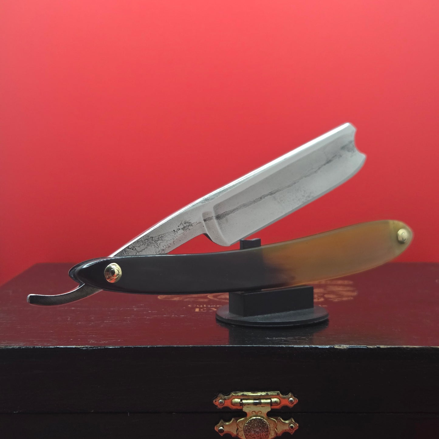 13/16+ Wade & Butcher, Sheffield Straight Razor. Shave ready.
