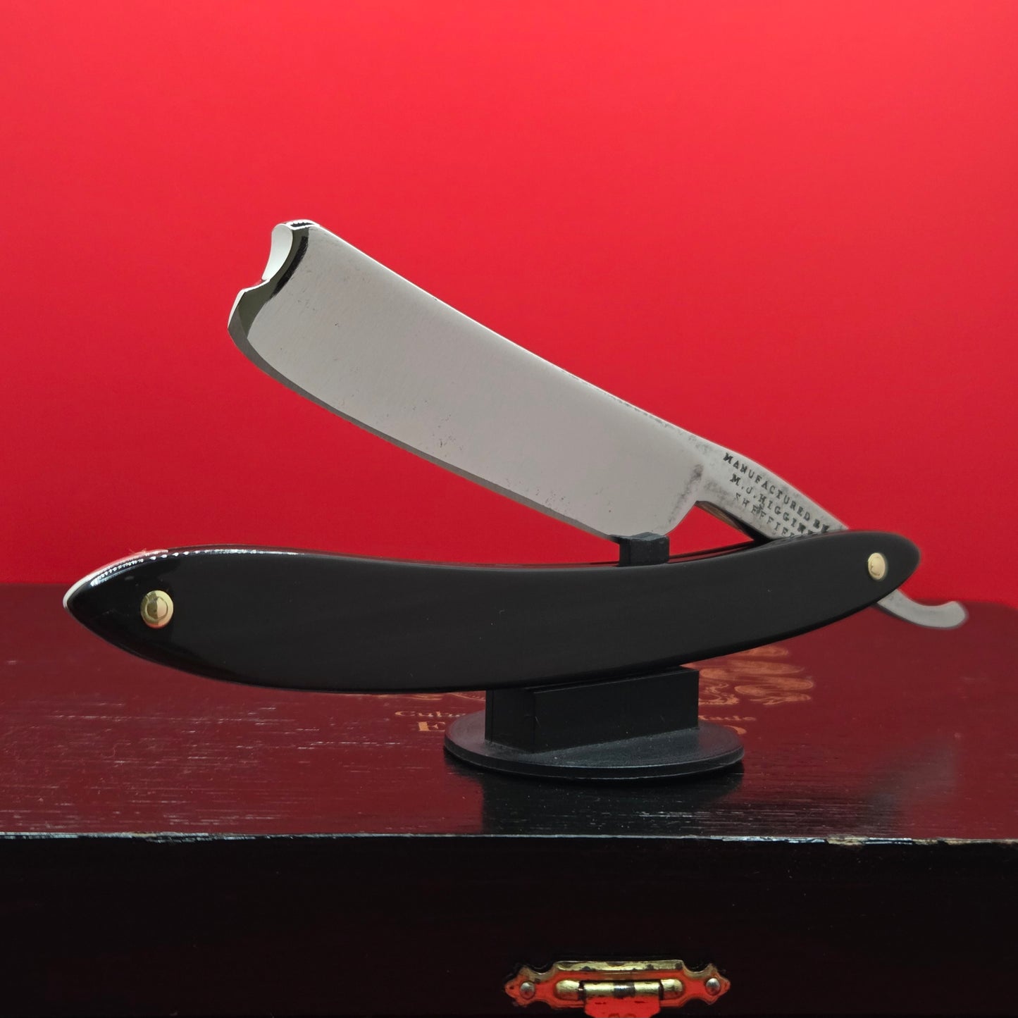 13/16 M.J. Higgins, Sheffield Razor. Restored. Shave Ready