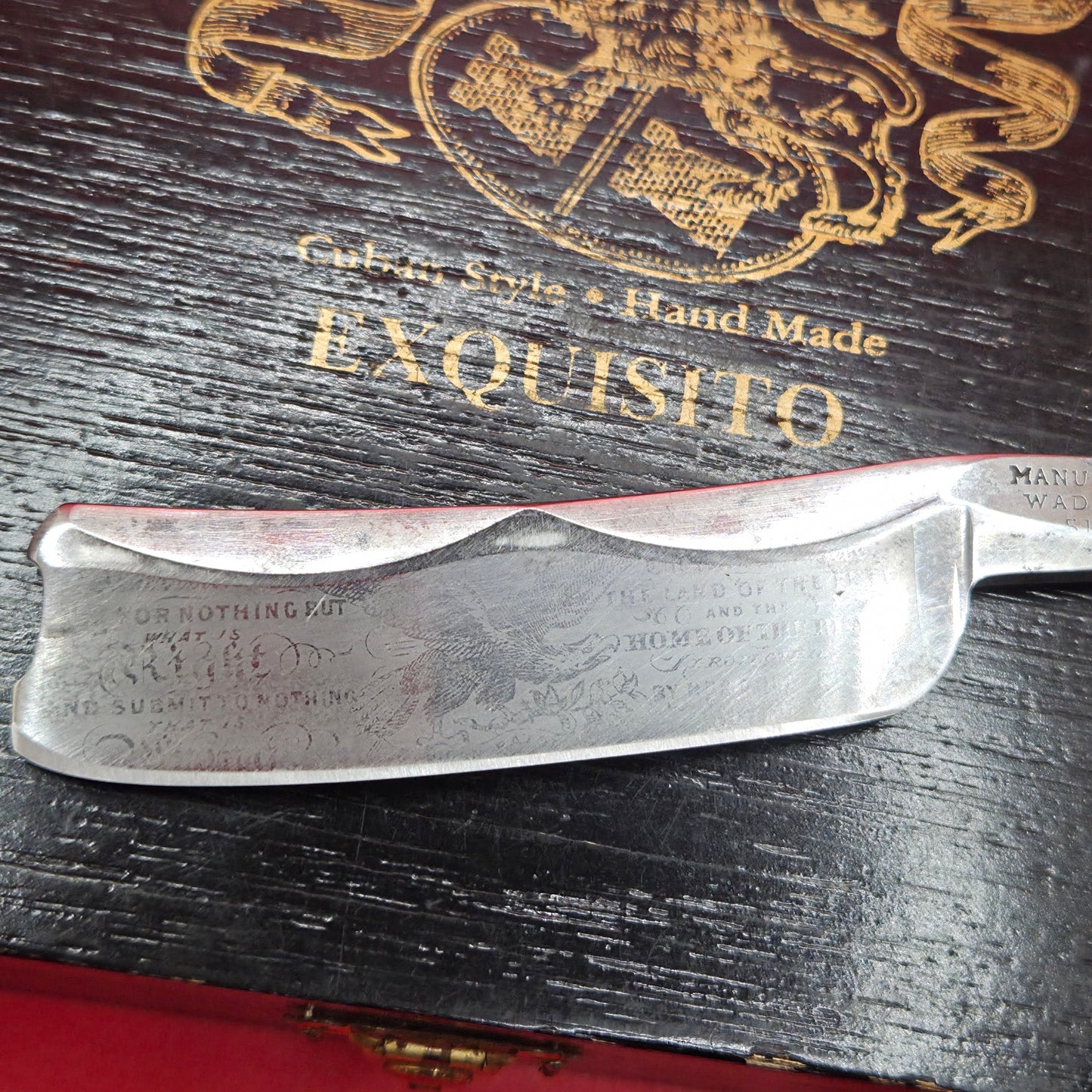 7/8+ Wade & Butcher, Sheffield Razor W/ Etching. Shave ready.