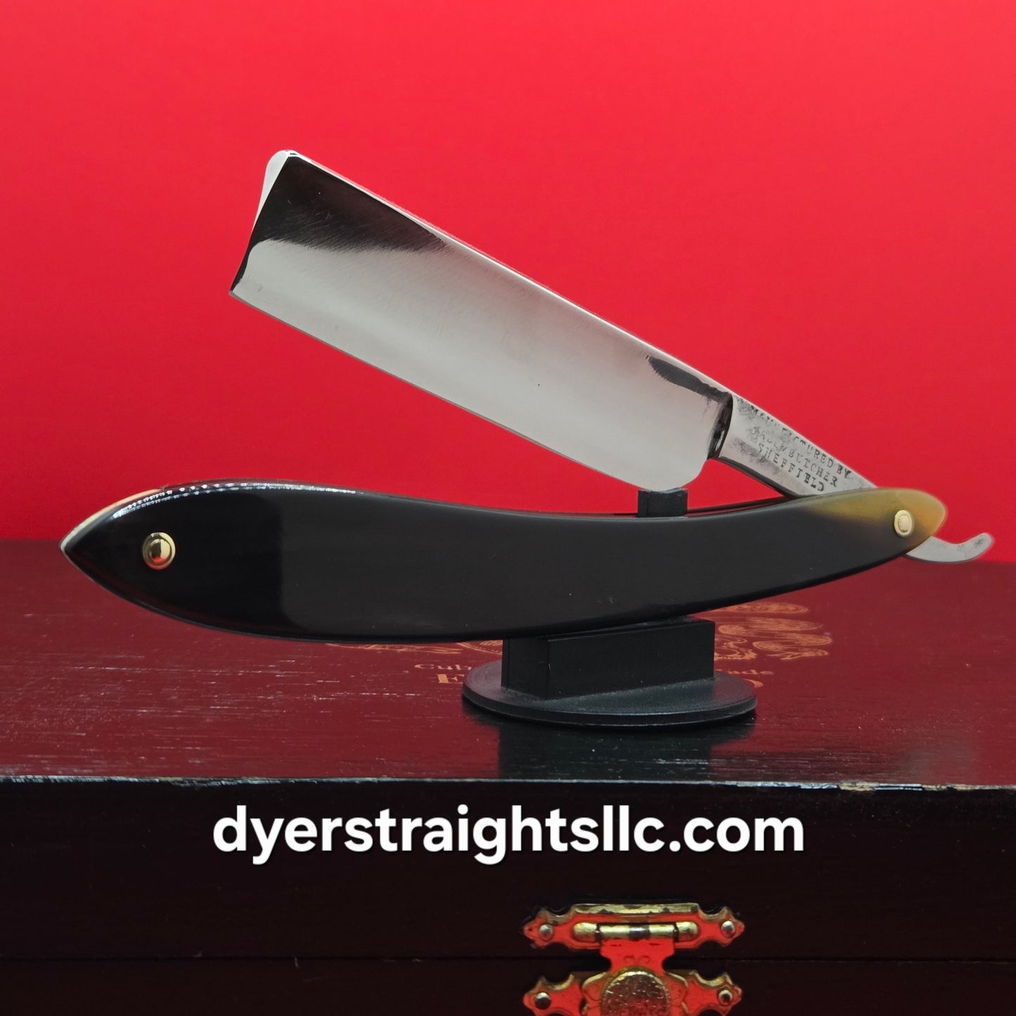 Vintage/Antique 13/16 Wade & Butcher, Sheffield Straight Razor. Shave ready.