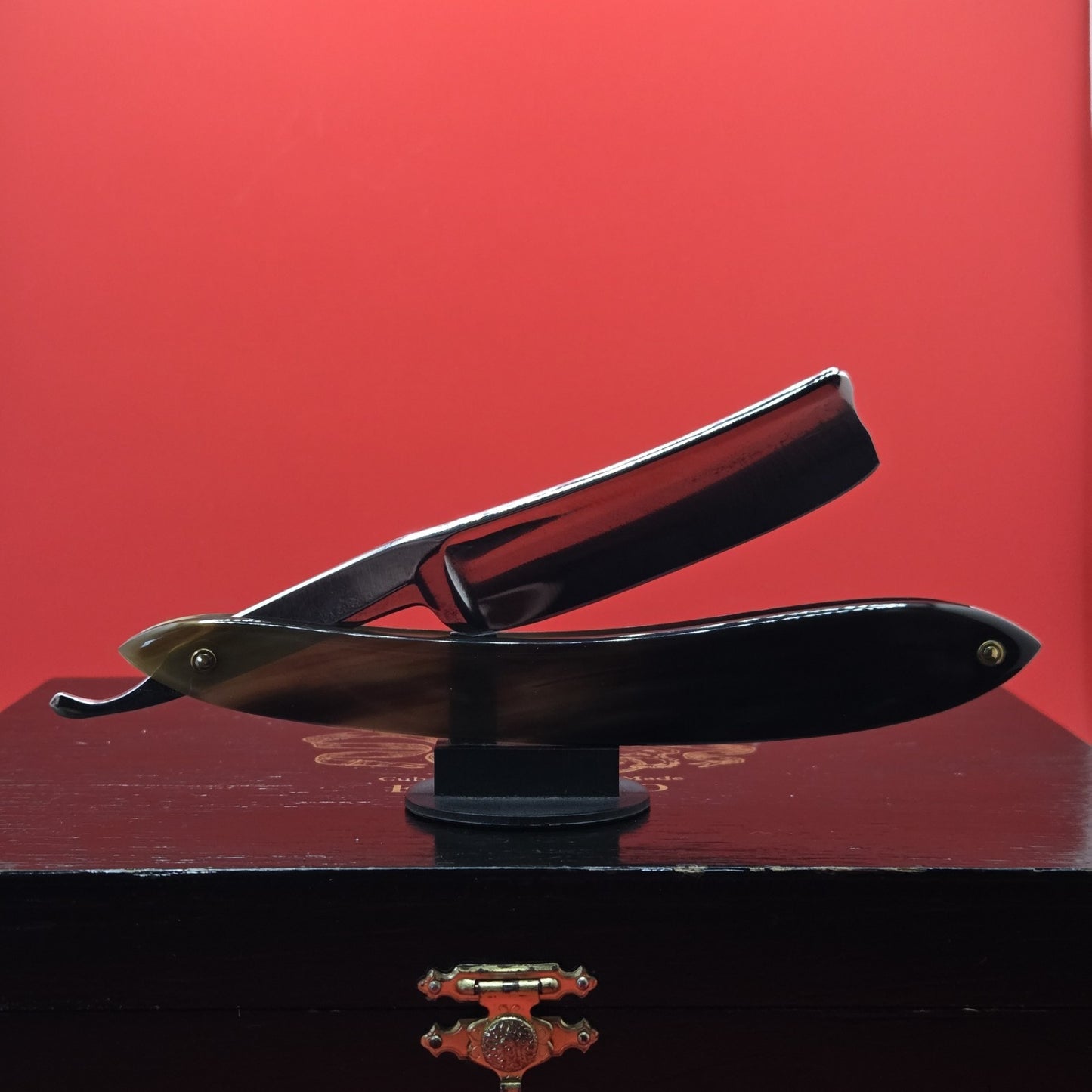 13/16 George Savage, XX, Sheffield Razor. Hollow. Shave ready.