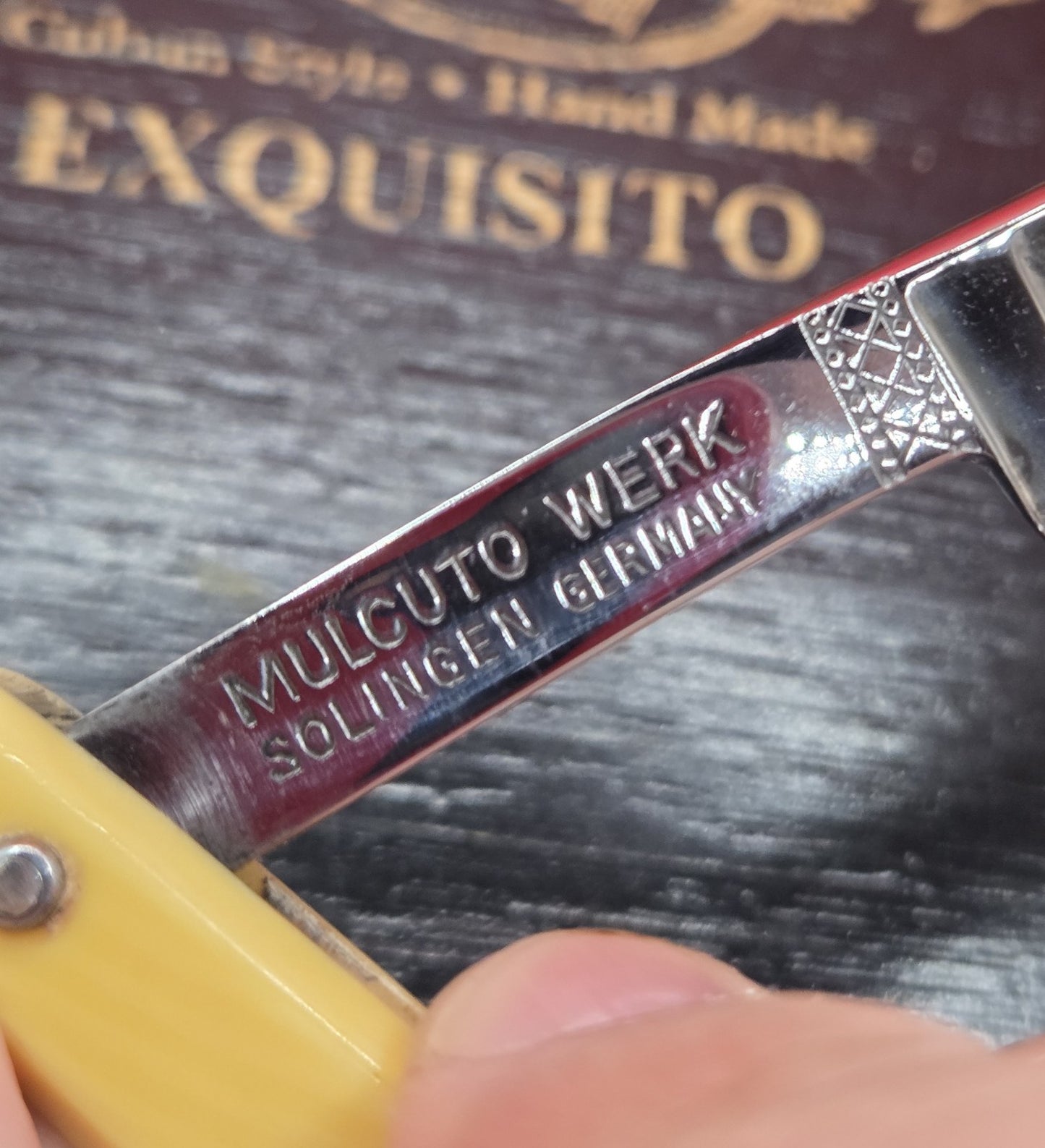 11/16 Mulcuto Werks, Solingen Straight Razor. Shave Ready.
