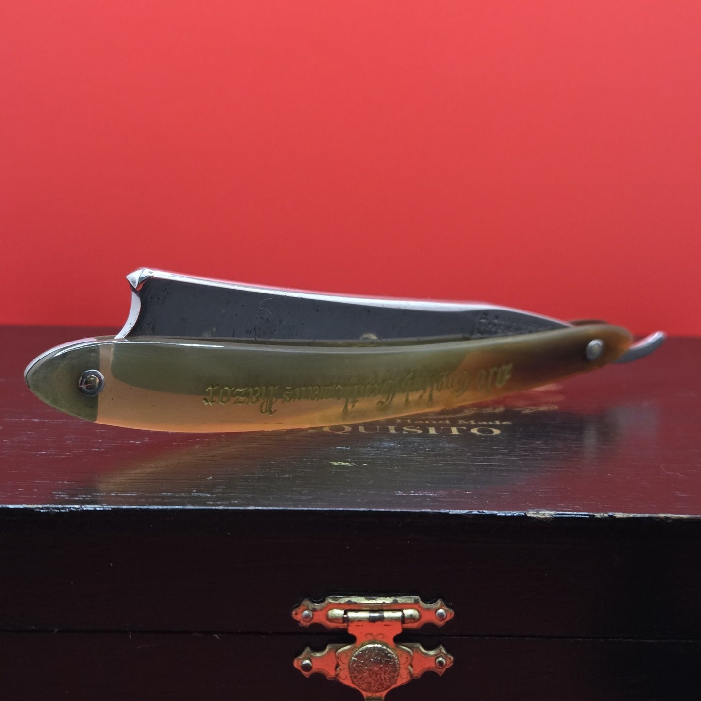 7/8+ Frederick Reynolds Sheffield Straight Razor. Shave ready.