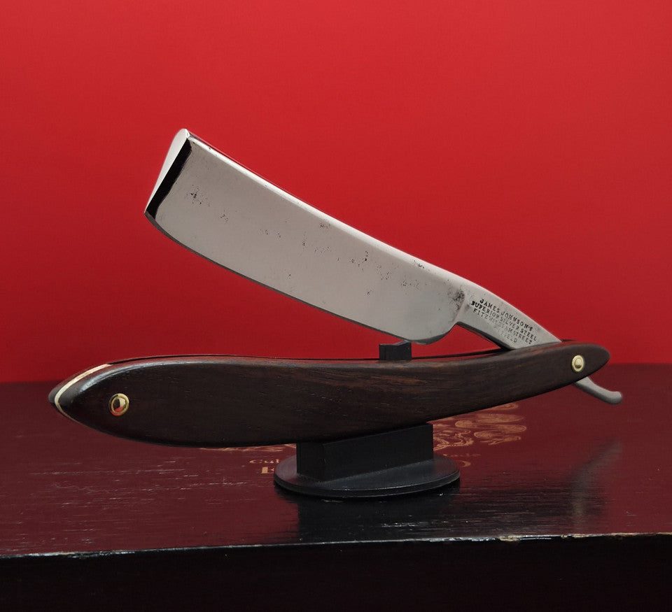 7/8 James Johnson, Sheffield Straight Razor. Shave ready.
