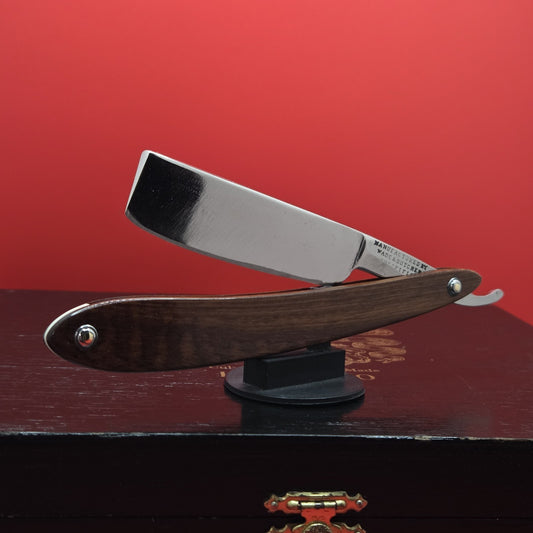 Vintage/Antique 7/8  Wade & Butcher, Sheffield Straight Razor. Shave ready.