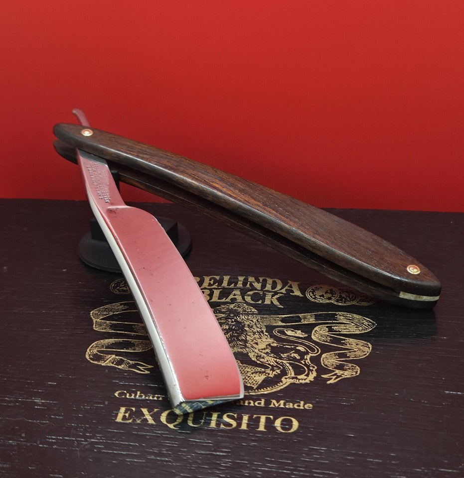 7/8 James Johnson, Sheffield Straight Razor. Shave ready.