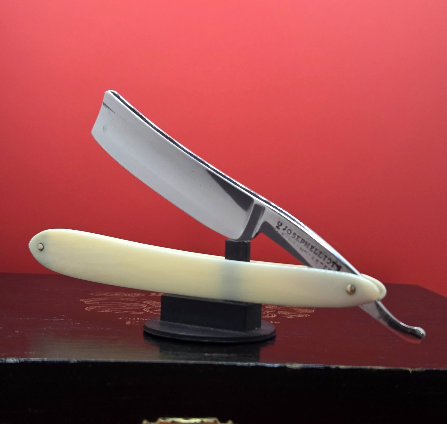3/4 Joseph Elliot, Hollow Ground, Sheffield Razor. Shave ready.
