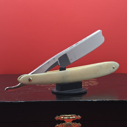 3/4 Joseph Rodgers & Sons, Sheffield Razor. Shave ready.