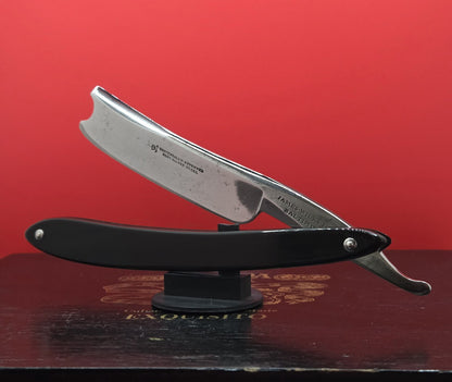 7/8 James-Wilks-June. Crown WR. Silver Steel Straight Razor.