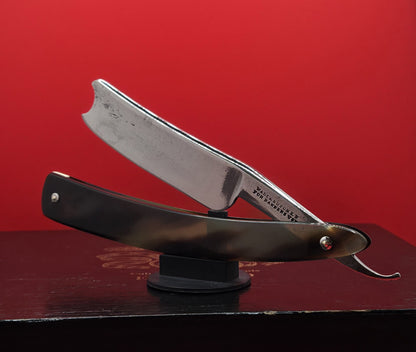 Vintage/Antique 15/16 Wade & Butcher Razor. For Barbers Use.  Shave ready.
