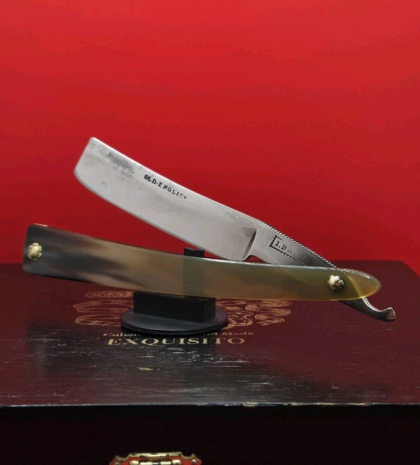 13/16 I.BARBER, STUB TAIL, Old English Razor. Shave ready