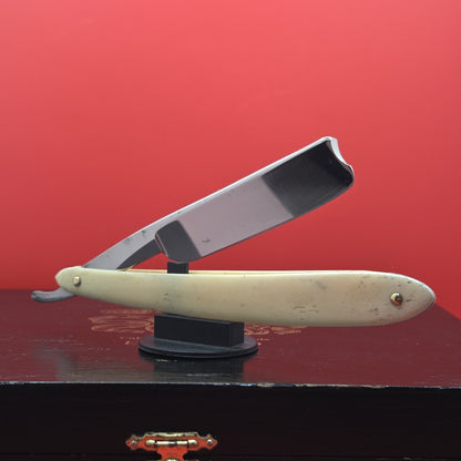 3/4 Joseph Rodgers & Sons, Sheffield Razor. Shave ready.