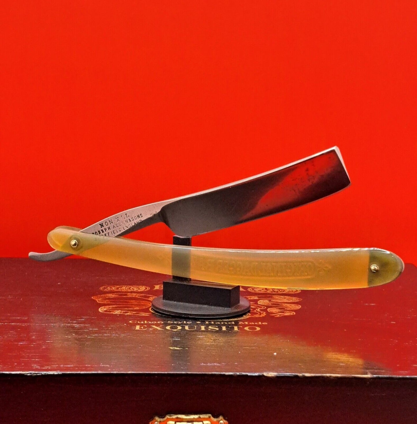 11/16 Joseph Allen & Sons, Non XLL, Dagger Razor. Shave ready.