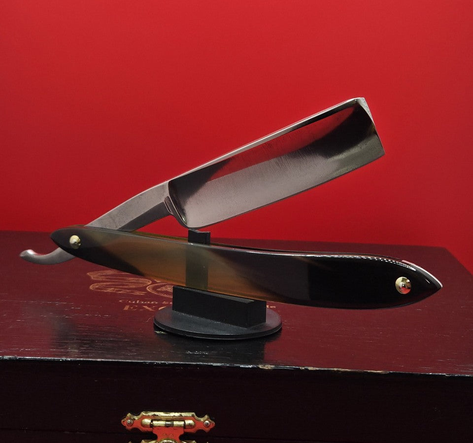 13/16  Wade & Butcher, Sheffield Straight Razor. Shave ready.