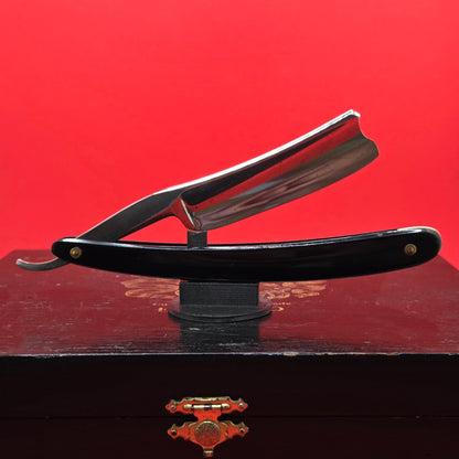 Vintage/Antique 13/16 Wade & Butcher. Sheffield Razor. Hollow. Original.
