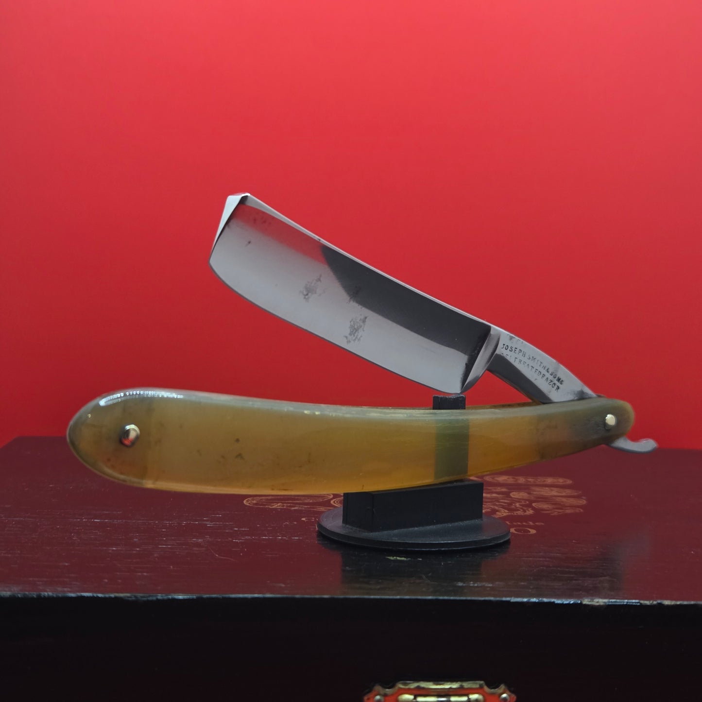 3/4 Joseph Smith & Sons, Celebrated Razor. Shave ready.