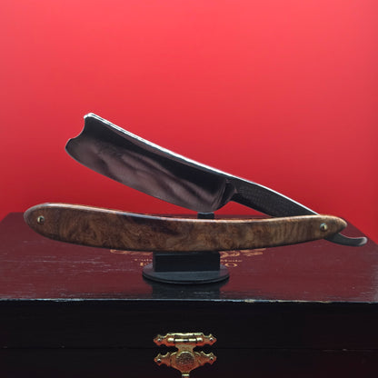 15/16 George Wostenholm, IXL, Sheffield Razor. Shave ready.