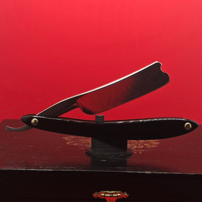 Vintage/Antique 7/8 Wade & Butcher. Sheffield Razor. Restored.