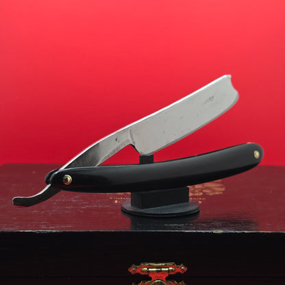 13/16 Oak Razor Works, Sheffield Razor. Acid Etching. Shave Ready.