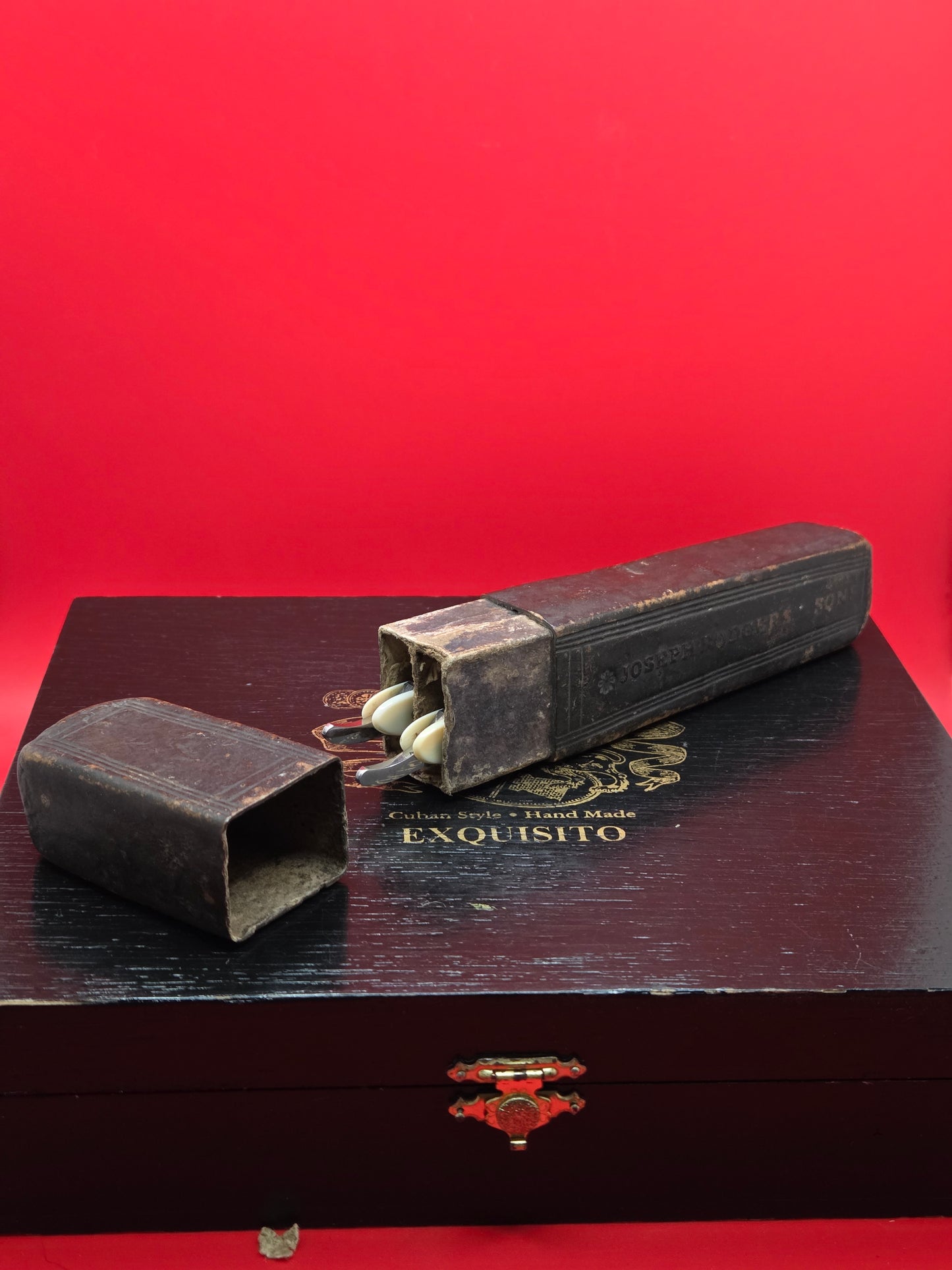 Vintage/Antique Gentlemans Set Of 11/16 Joseph Rodgers & Sons, Sheffield Razors.