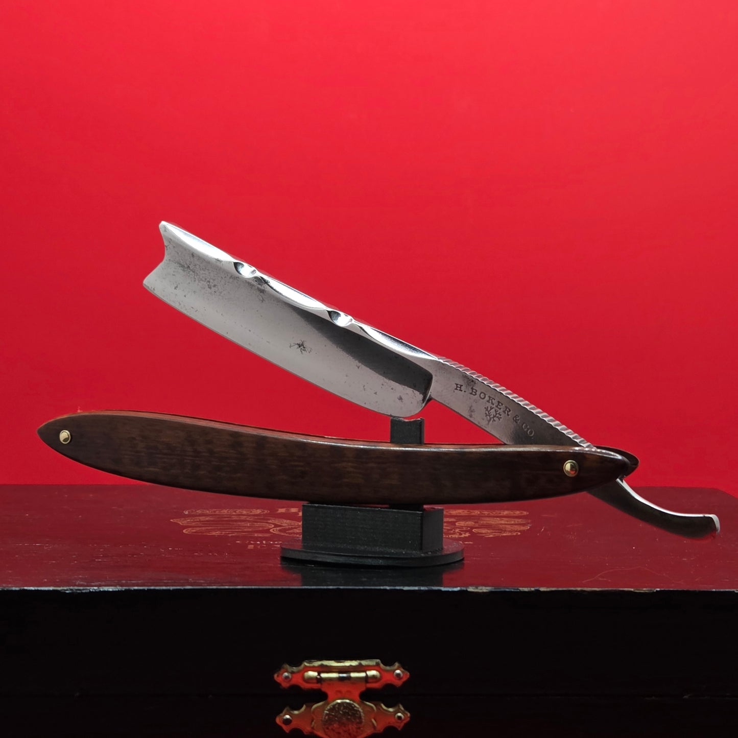 Vintage/Antique 11/16 H Boker & Co. German Straight Razor. Restored.