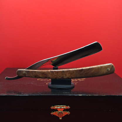 Vintage/Antique 9/16  Wade & Butcher, Sheffield Straight Razor. Shave ready.