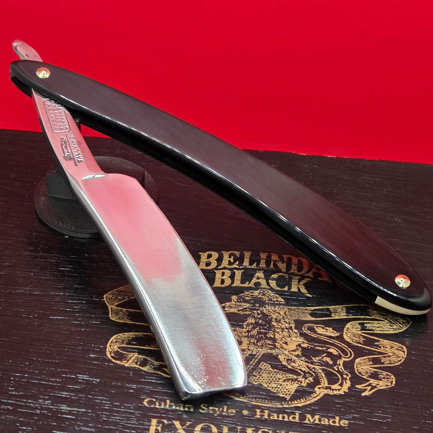Vintage/Antique 13/16 F Fenney TALLY HO. Sheffield Razor. Restored.