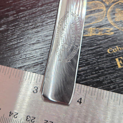 3/4 George Wostenholm, Pipe, Sheffield Razor. Shave ready.
