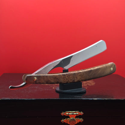 Vintage/Antique 9/16  Wade & Butcher, Sheffield Straight Razor. Shave ready.