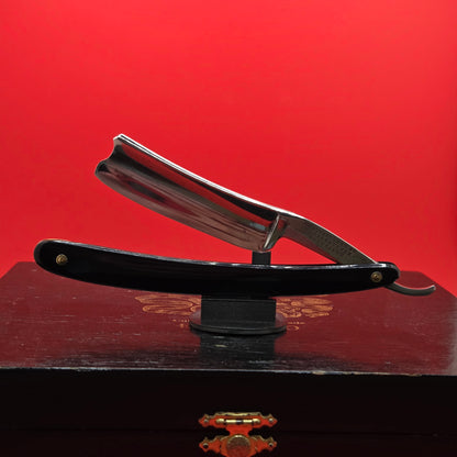Vintage/Antique 13/16 Wade & Butcher. Sheffield Razor. Hollow. Original.