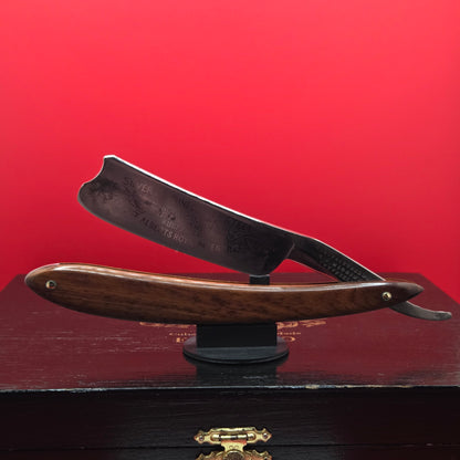 15/16 M.J. Higgins, Sheffield Razor. Acid Etching. Shave ready.