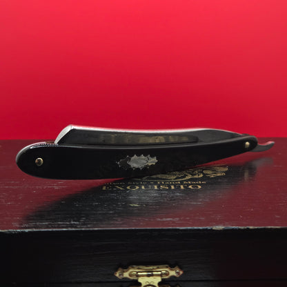 7/8 Manhattan Cutlery Co. The Celebrated Hollow Ground. Shave Ready.