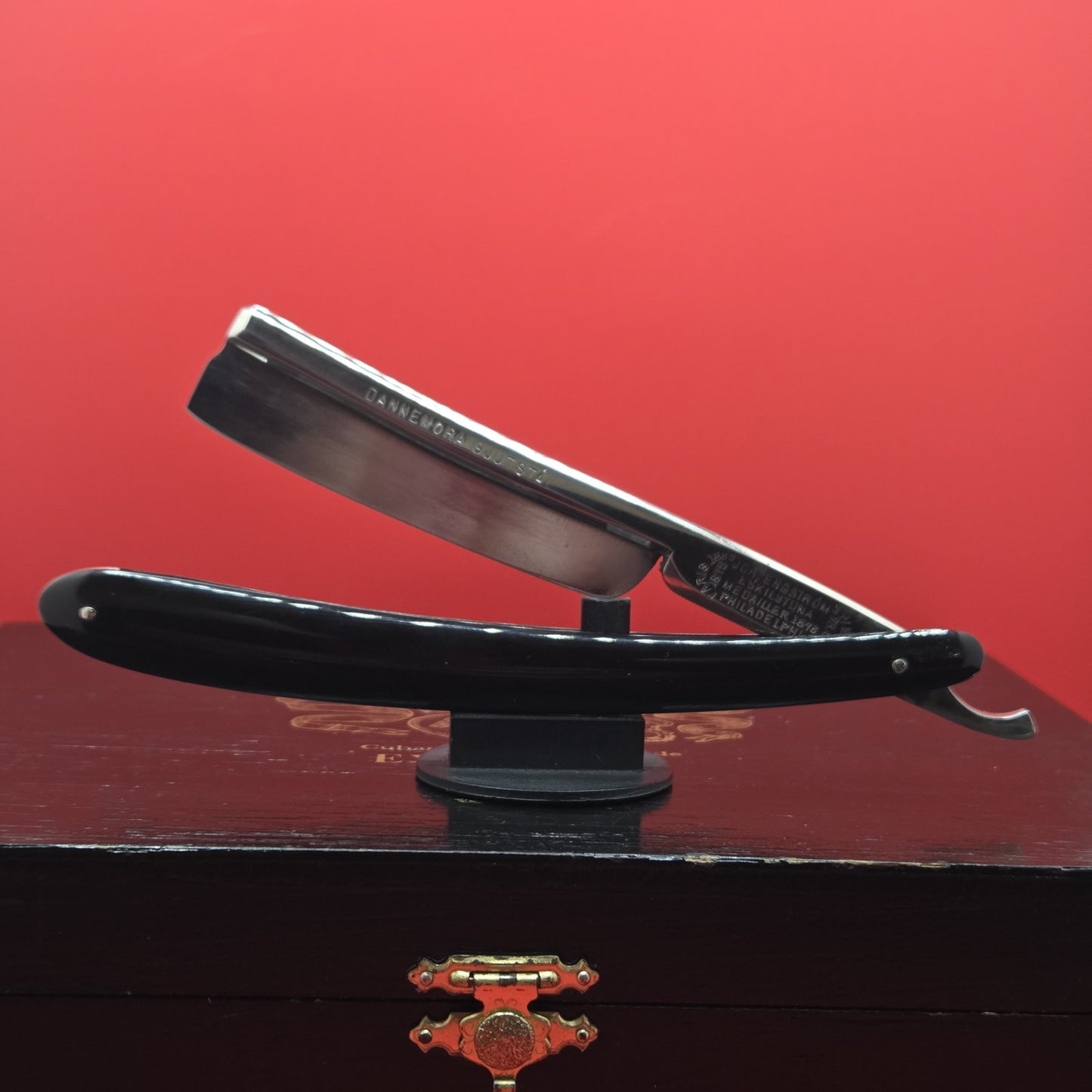 13/16+ JOH ENGSTROM, Eskilstuna Straight Razor. Shave ready.