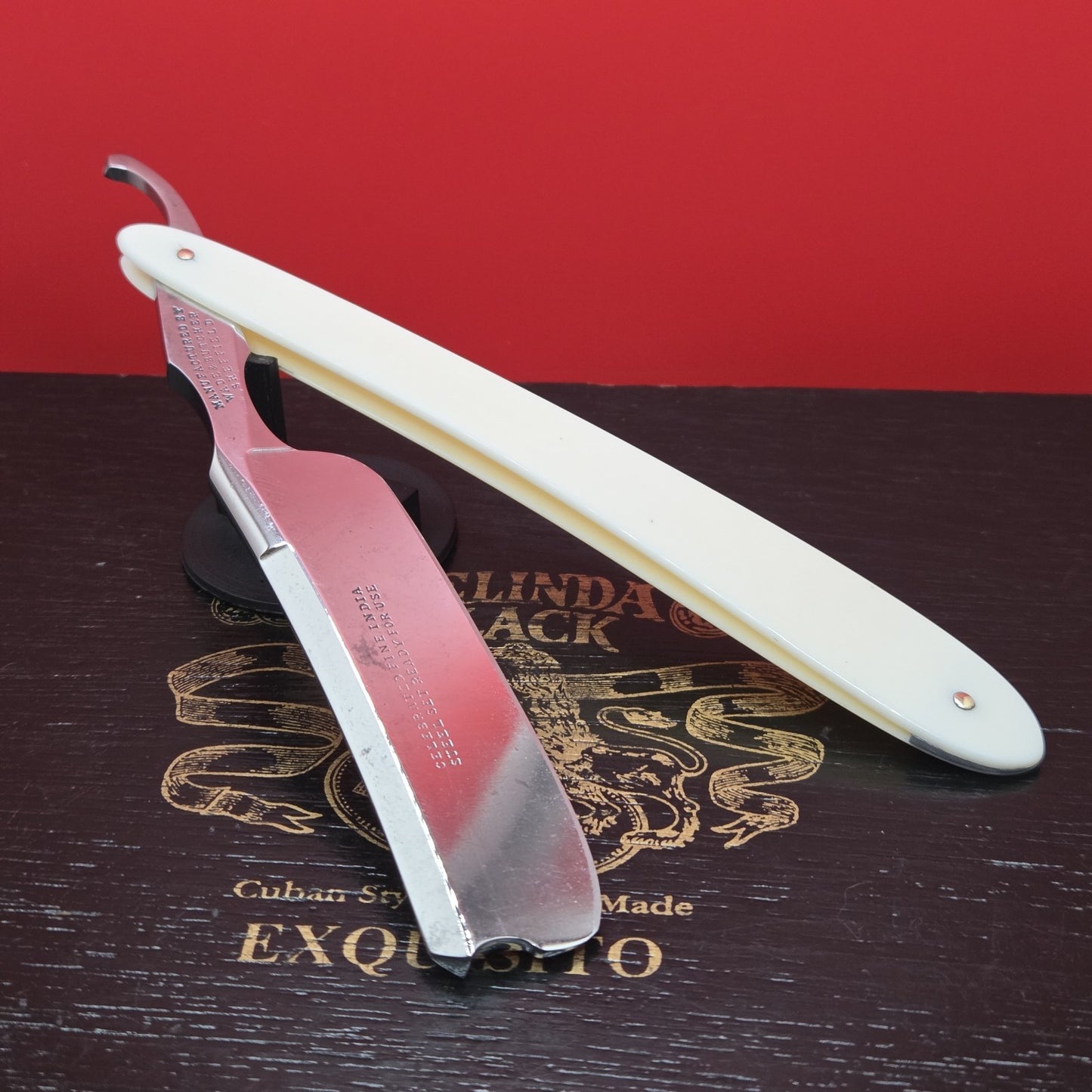 Vintage/Antique Rare 7/8 Wade & Butcher, Sheffield Straight Razor. Shave ready.