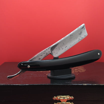 13/16 Warranted, Imperial Razor. Etching. Shave ready